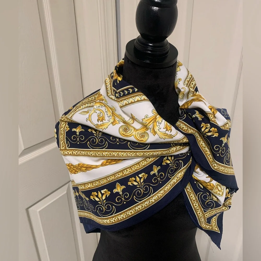 Alexis Georgio Fashion Scarf